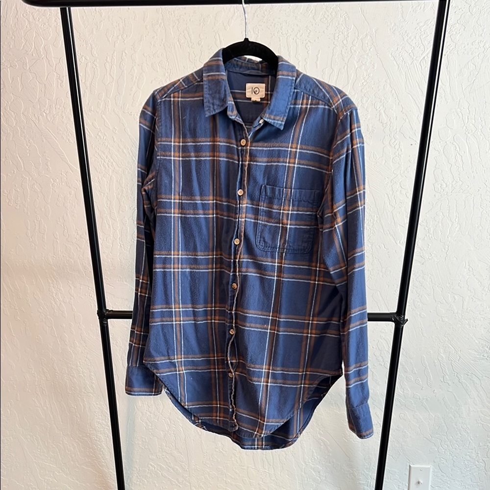 Women's Blue Plaid Button Down Shirt
